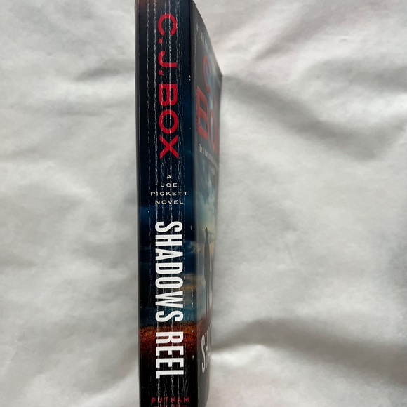 BARGAIN BOOKS: Six (6) books by various authors; good reads! - Picture 7 of 16